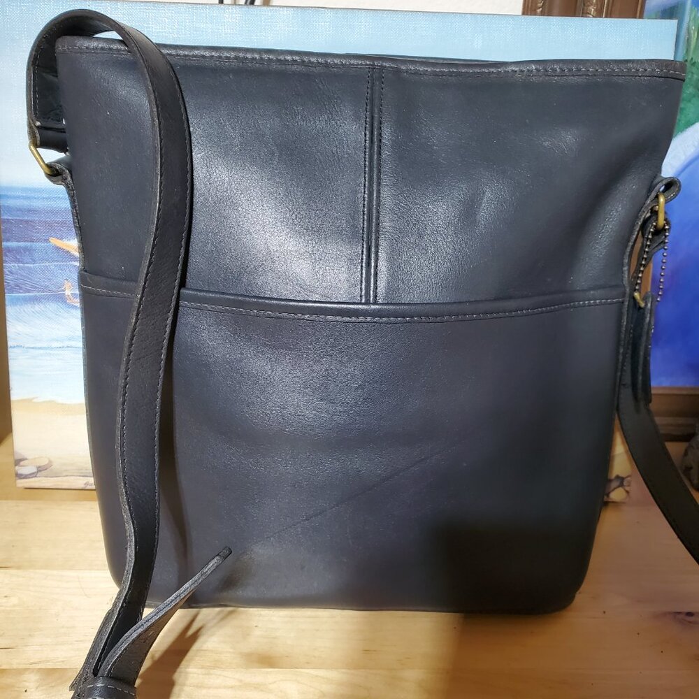 Vintage Coach Bleeker Bucket Bag 90s Dark Blue - Picture 2 of 13